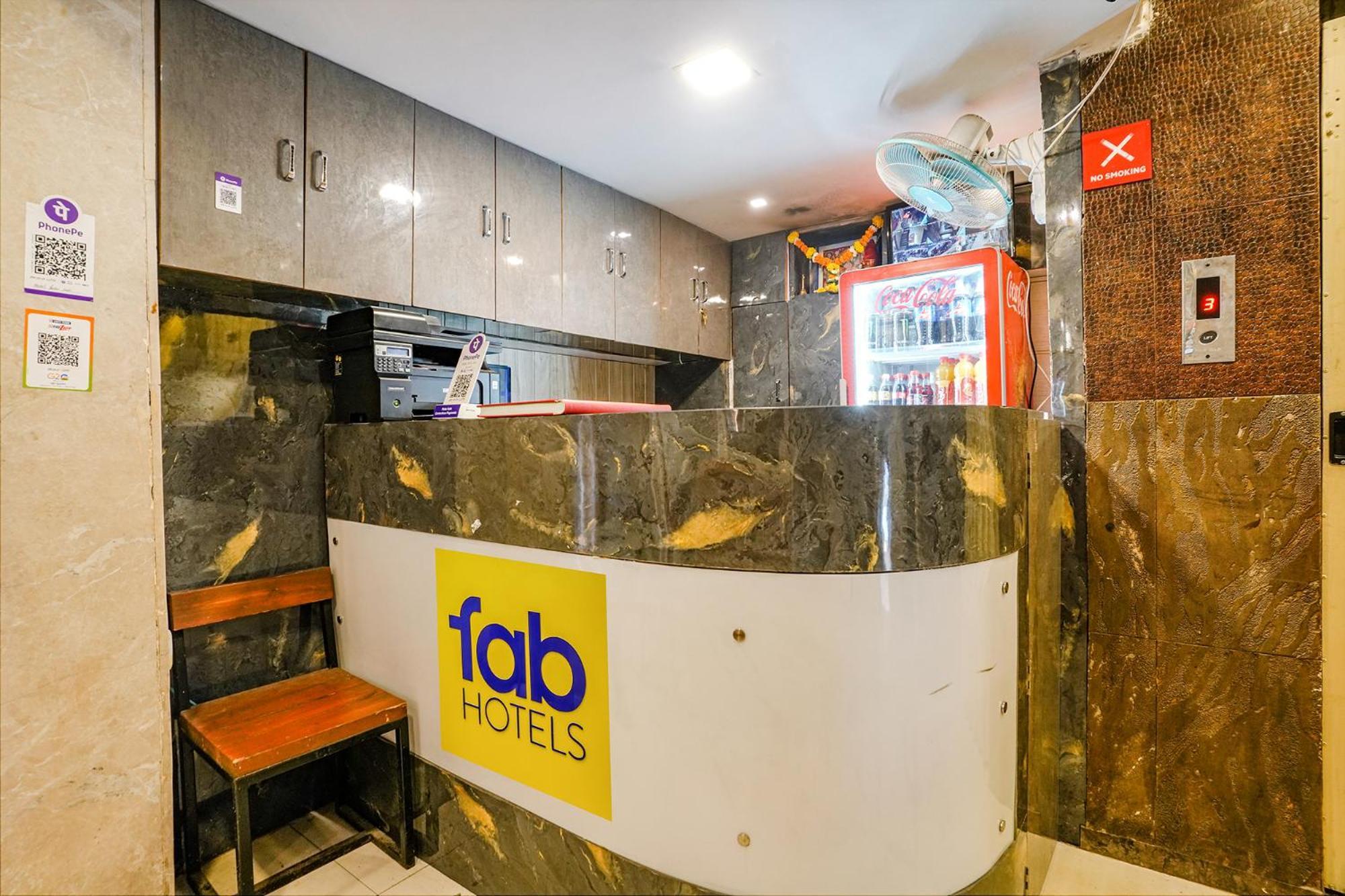 Fabexpress Yatri Inn - Navi Mumbai Turambhe Eksteriør bilde